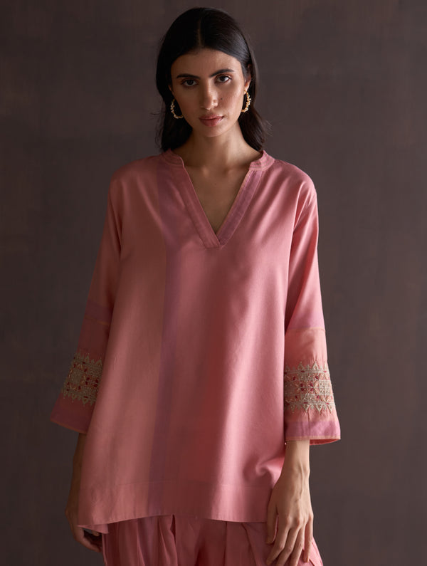 Zumi Hand-Embroidered Kurta - Coral