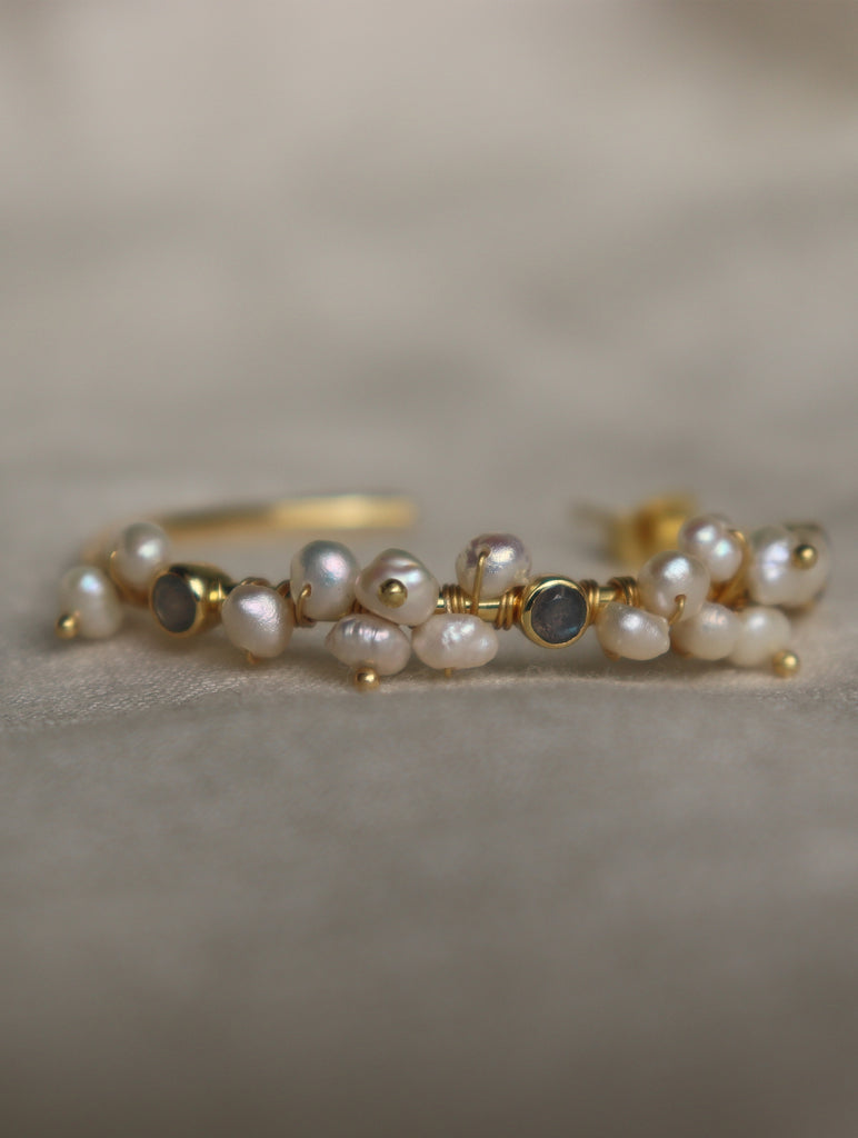 Akari Hoops - Pearl