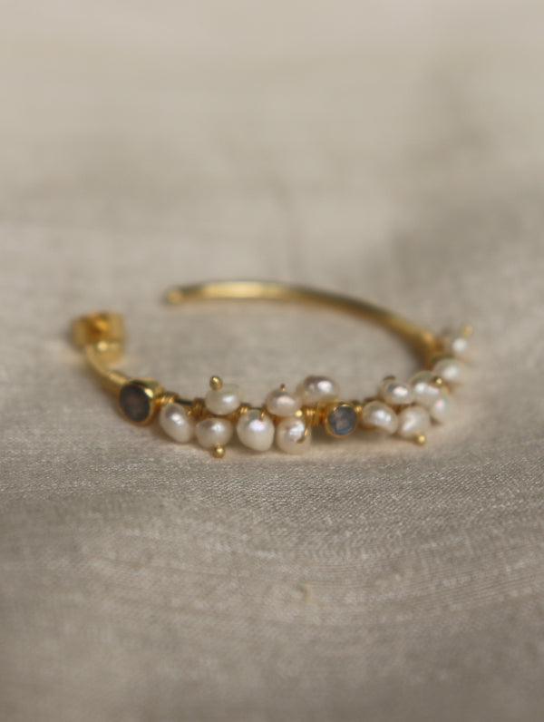 Akari Hoops - Pearl
