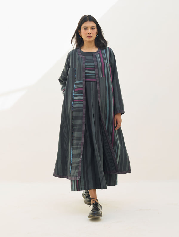 Thena Reversible Merino Wool Overlay - Charcoal