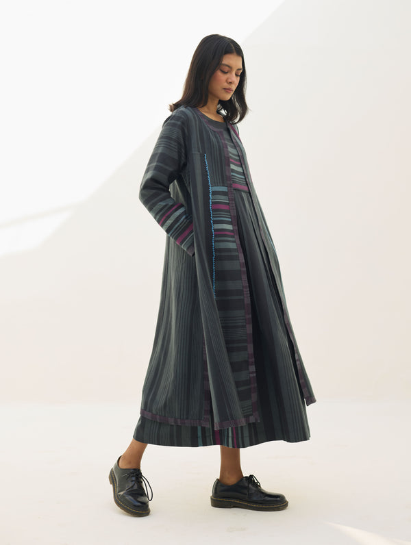 Thena Reversible Merino Wool Overlay - Charcoal