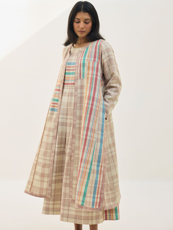 Thena Reversible Merino Wool Overlay - Beige