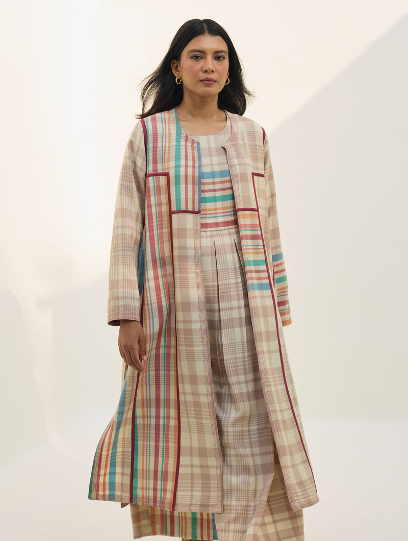 Thena Reversible Merino Wool Overlay - Beige