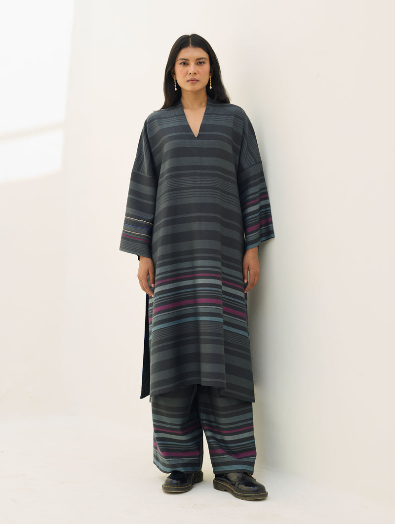 Anette Pheran Merino Wool Kurta Set - Charcoal