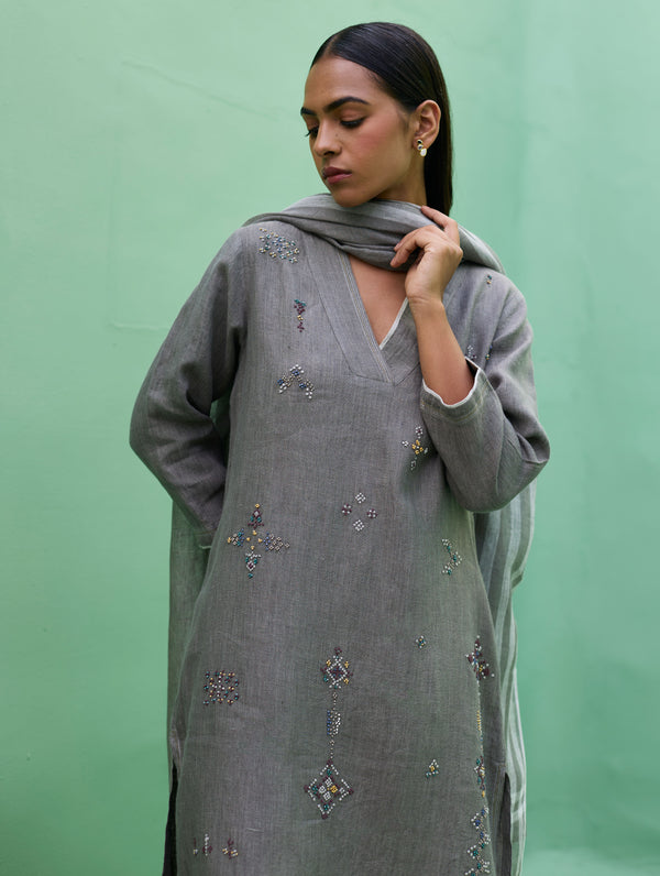 Rena Hand-Embroidered Linen Kurta Set - Grey
