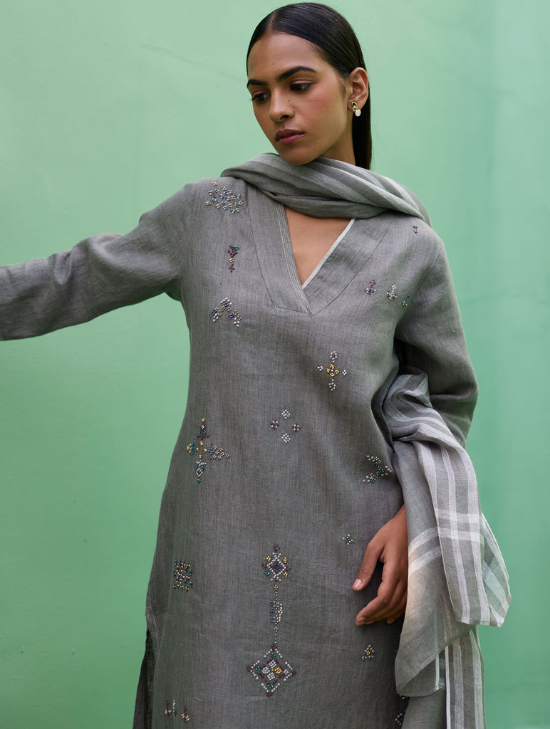 Rena Hand-Embroidered Linen Kurta Set - Grey