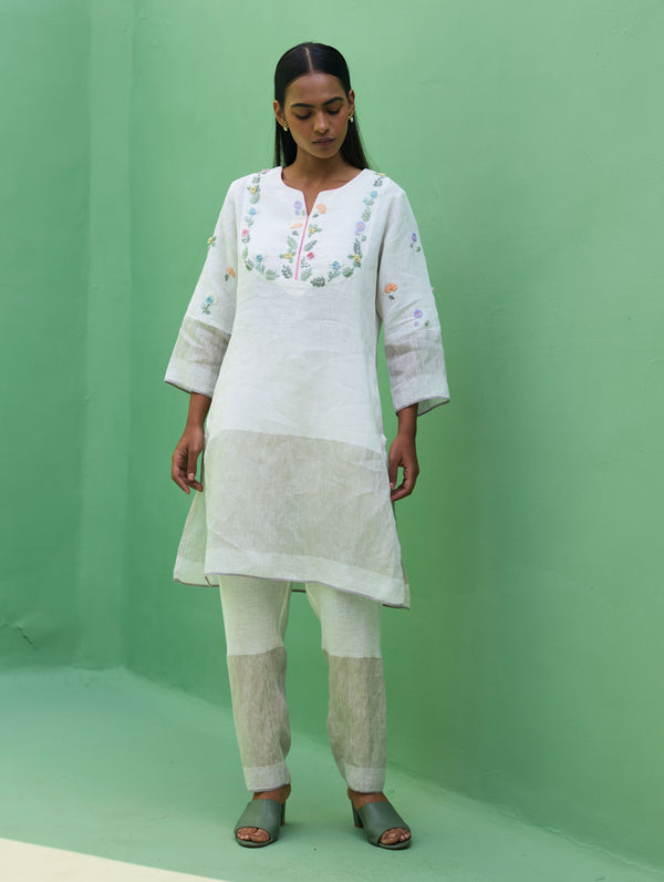 Celia Hand-Embroidered Metallic Linen Kurta - Ivory