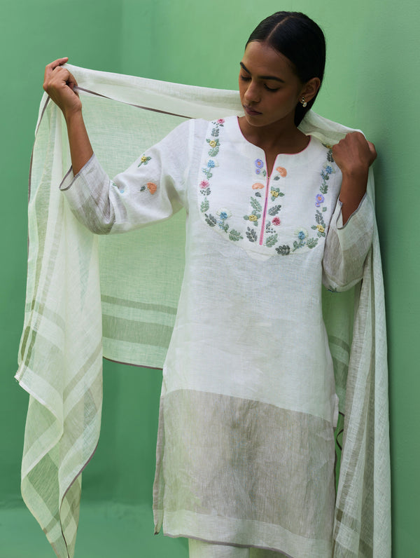 Celia Hand-Embroidered Metallic Linen Kurta - Ivory