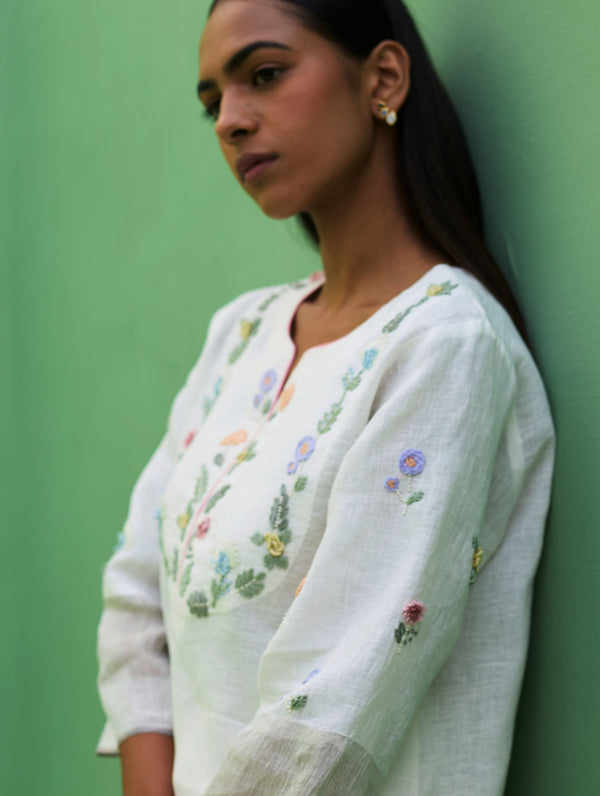 Celia Hand-Embroidered Metallic Linen Kurta - Ivory