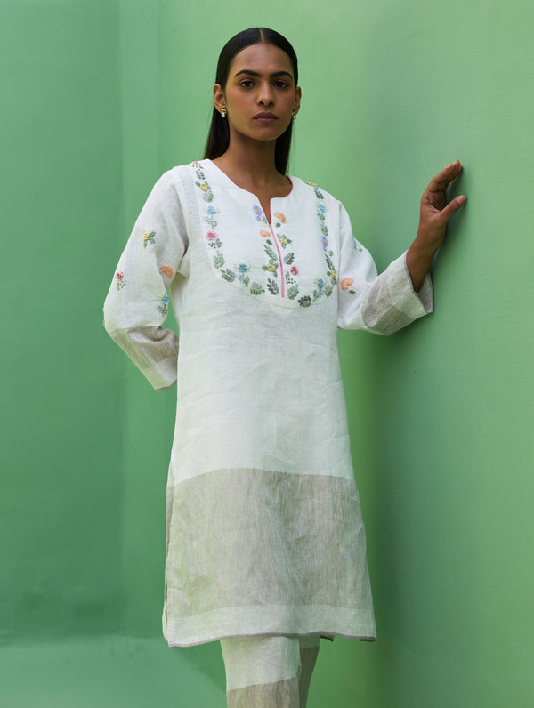 Celia Hand-Embroidered Metallic Linen Kurta - Ivory