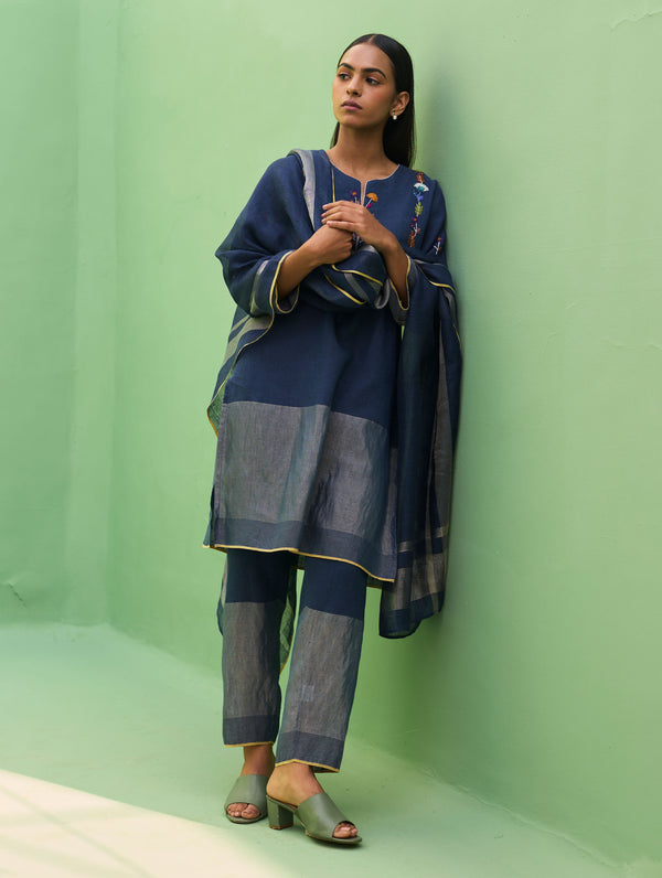 Celia Metallic Linen Hand-Embroidered Kurta Set - Navy