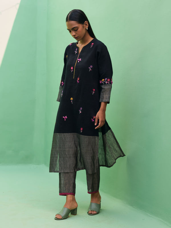 Emile Hand-Embroidered Metallic Linen Kurta - Black