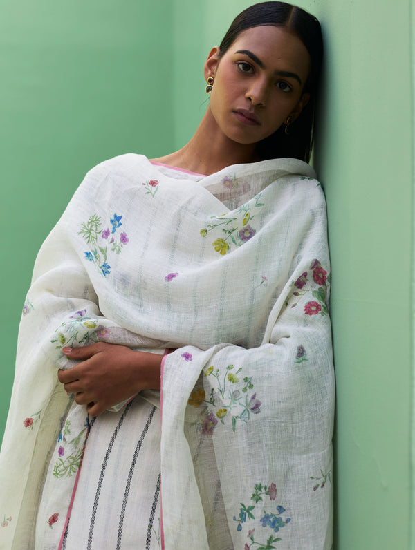 Sakura Botanical Stripe Linen Kurta Set - Ivory