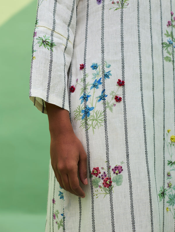 Sakura Botanical Stripe Linen Kurta - Ivory