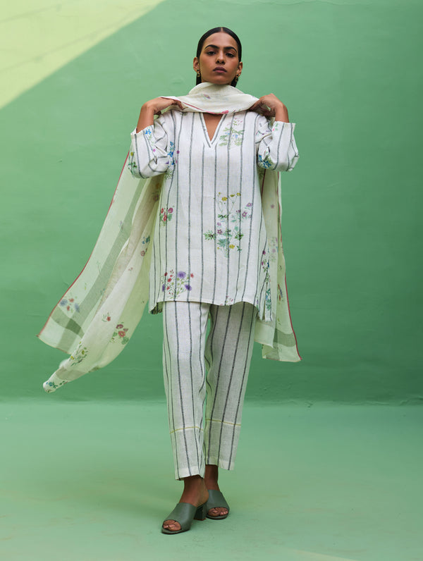 Maho Botanical Stripe Linen Kurta Set - Ivory
