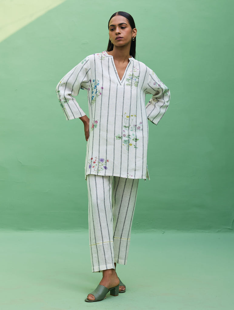 Maho Botanical Stripe Linen Kurta - Ivory