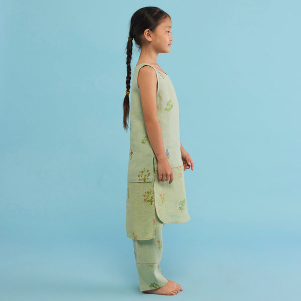 Aneya Patchwork Floral Linen Kurta Set - Mint