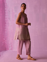 Irum Hand-Embroidered Sleeveless Kurta - Lavender