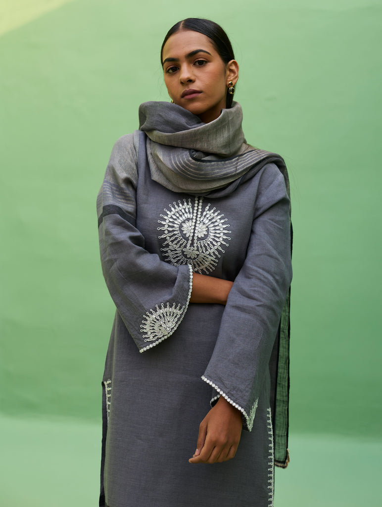 Susie Gotapatti Linen Kurta Set - Metallic Grey