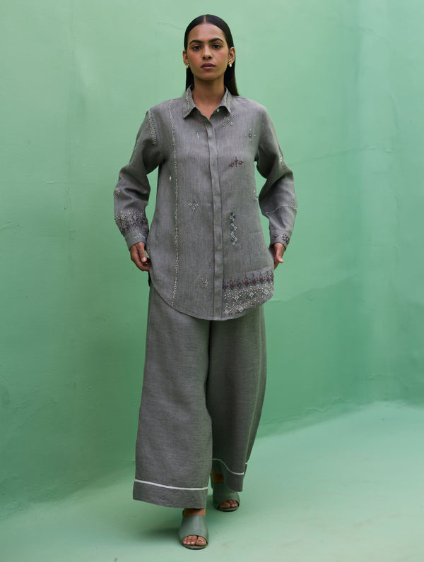 Kira Hand-Embroidered Linen Shirt - Grey