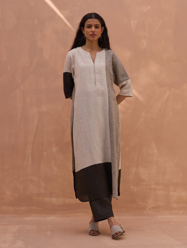 Mila Color-Blocked Linen Kurta Set - Charcoal