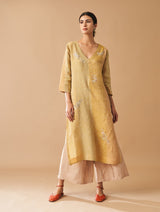 Fara V-Neck Embroidered Kurta