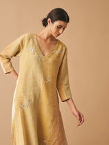 Fara V-Neck Embroidered Kurta