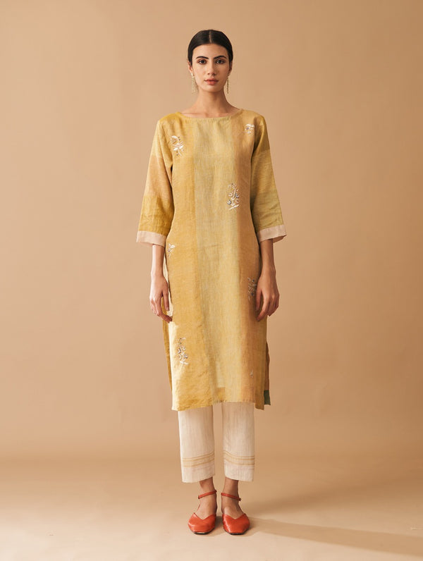 Mehsa Embroidered Kurta