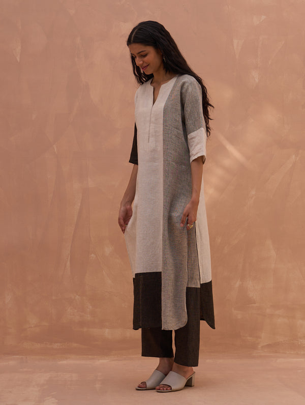 Mila Color-Blocked Linen Kurta Set - Charcoal