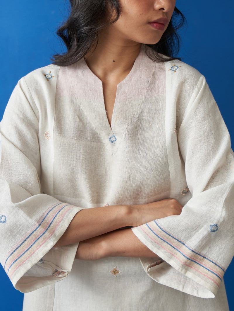 Lee Hand-Embroidered Jamdani Top