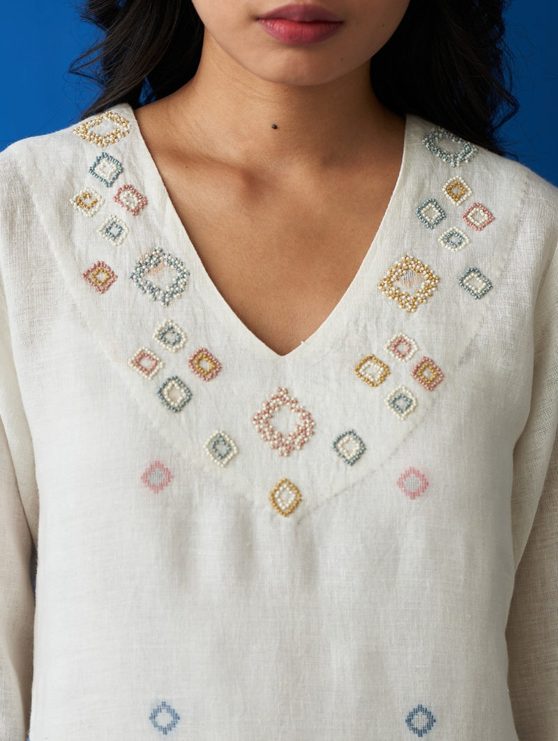 Ginka Hand-Embroidered Jamdani Kurta