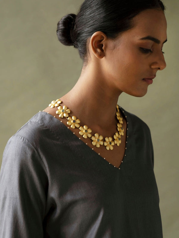 Toshiko Phool Necklace - Night