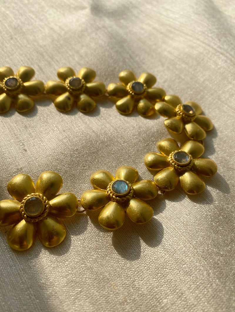 Toshiko Phool Necklace - Night